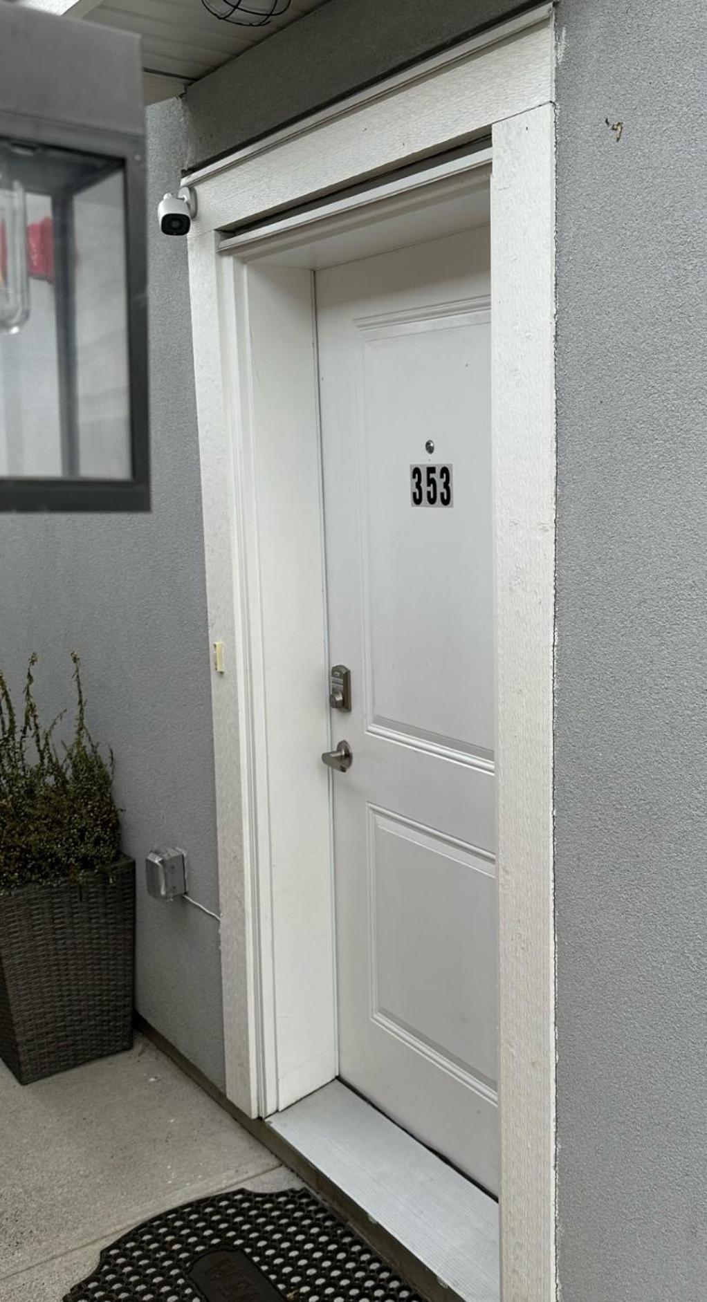 Bright And Cozy Modern Home In Vancouver - Central To Yvr-Downtown - Free Private Parking Eksteriør bilde