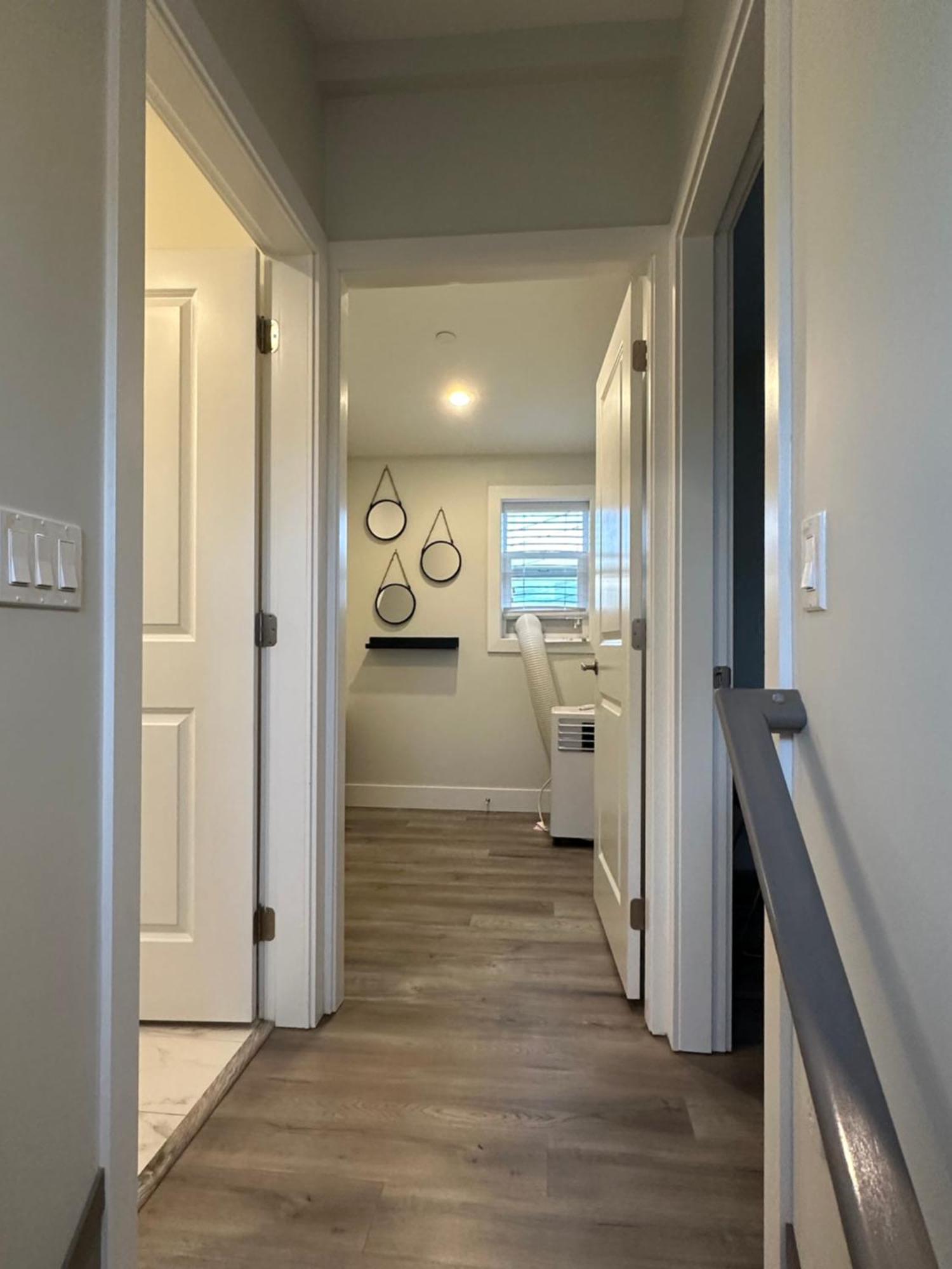 Bright And Cozy Modern Home In Vancouver - Central To Yvr-Downtown - Free Private Parking Eksteriør bilde